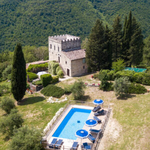 Castello di Casalta con Piscina, Pontassieve, Firenze